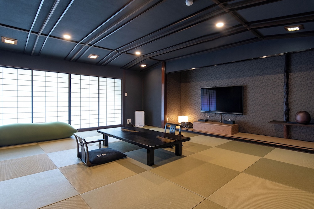 Izunagaoka Onsen Villa Garden Ishinoya 27/46