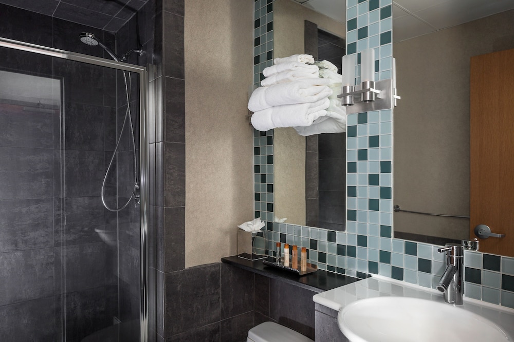 Charlesmark Hotel 30/30