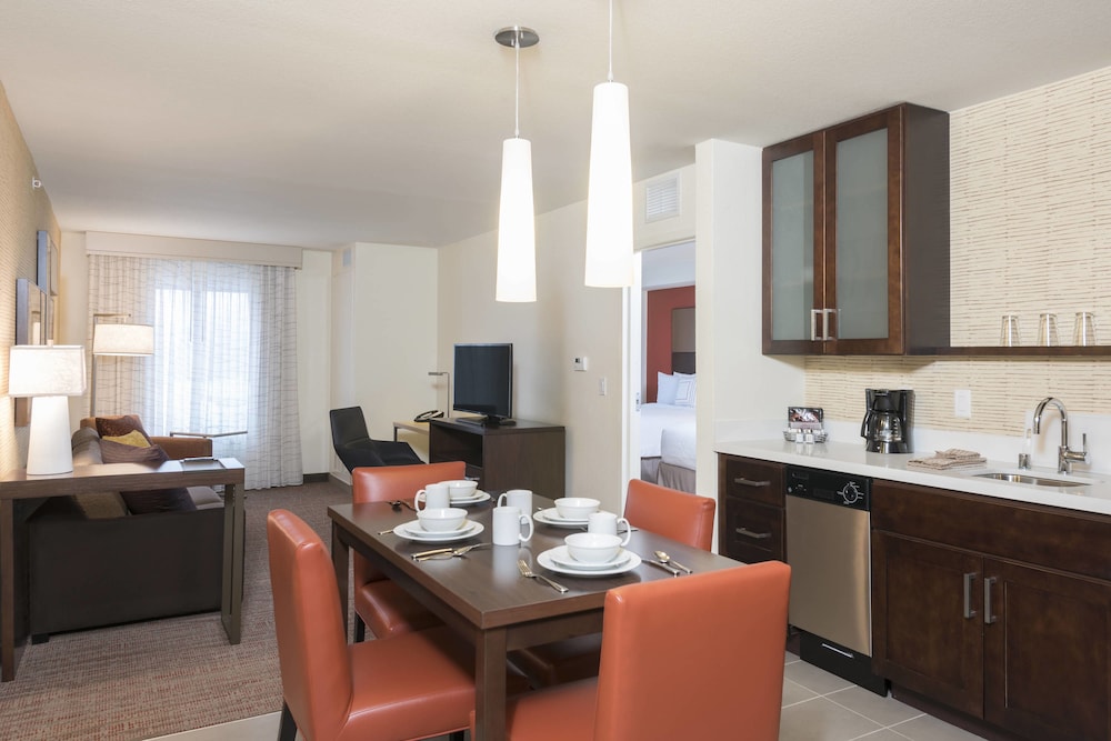 RESIDENCE INN GREEN BAY DOWNTOWN 40/58