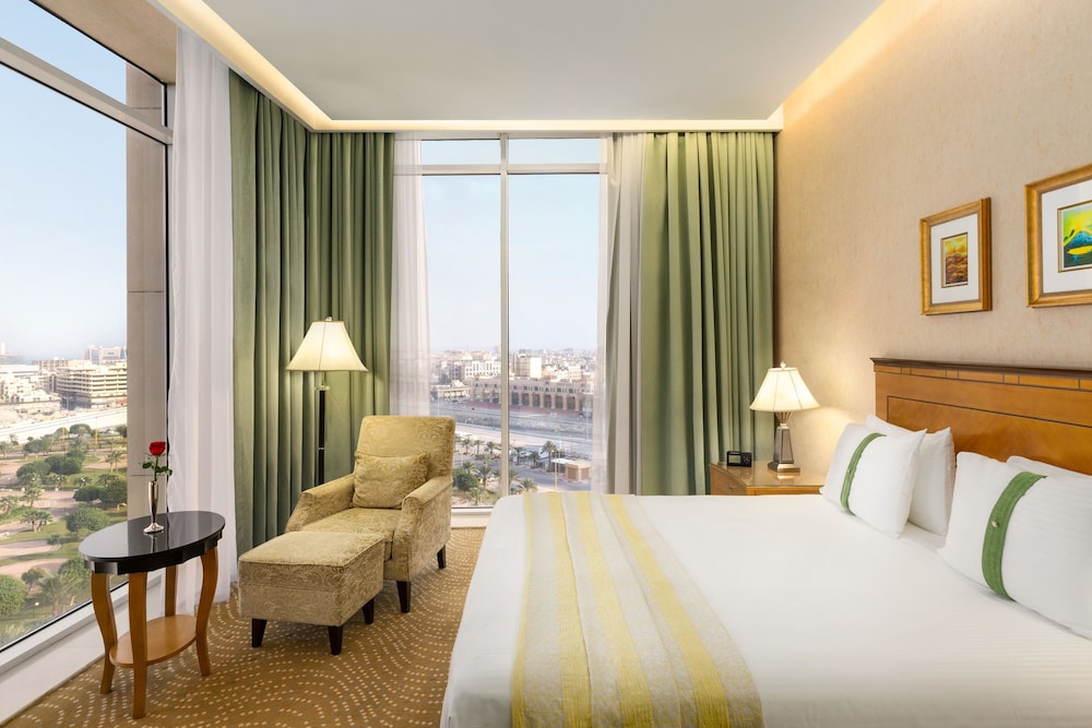 رامادا(EASTYARD Khobar – Hotel) 10/45