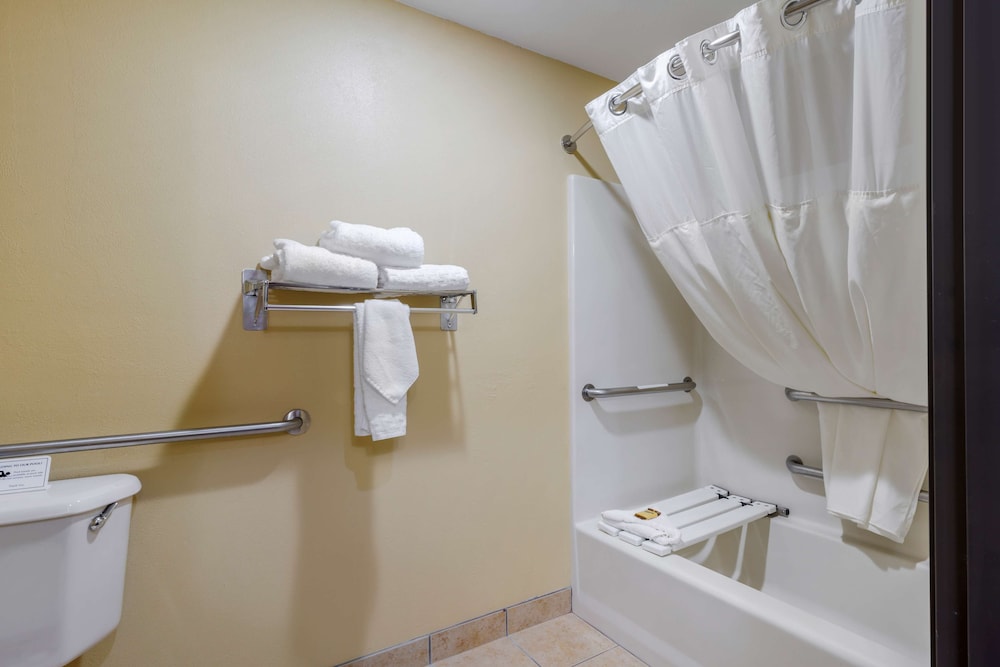 Best Western Cascade Inn & Suites 15/54