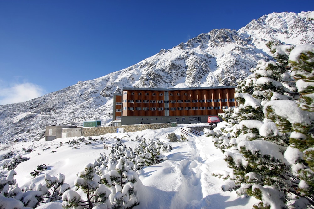 Horsky Hotel Sliezsky Dom in VYSOKE TATRY