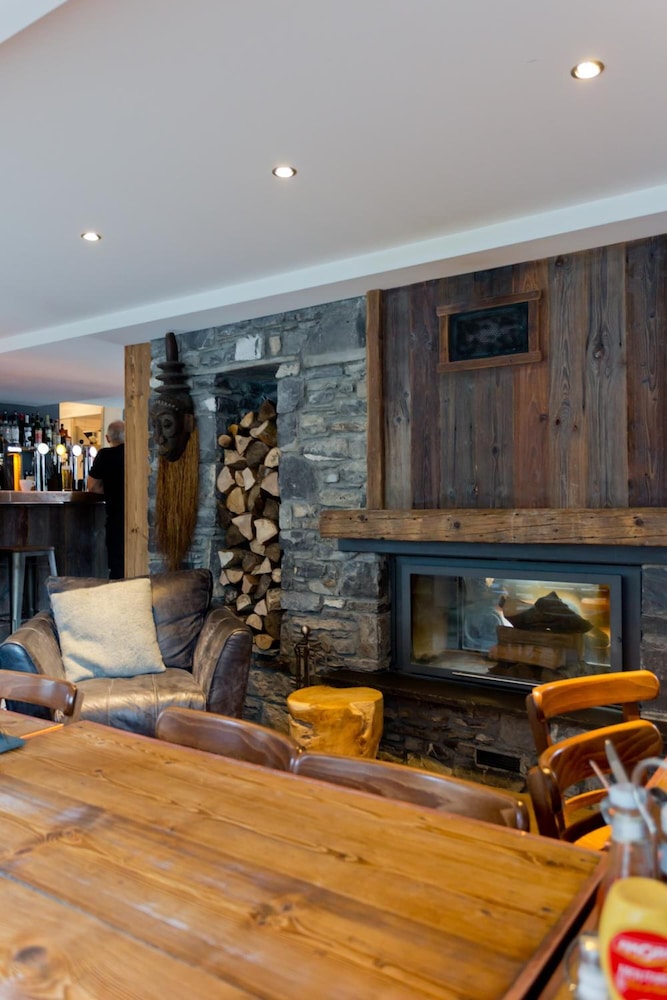 Hideout Hostel 22/44