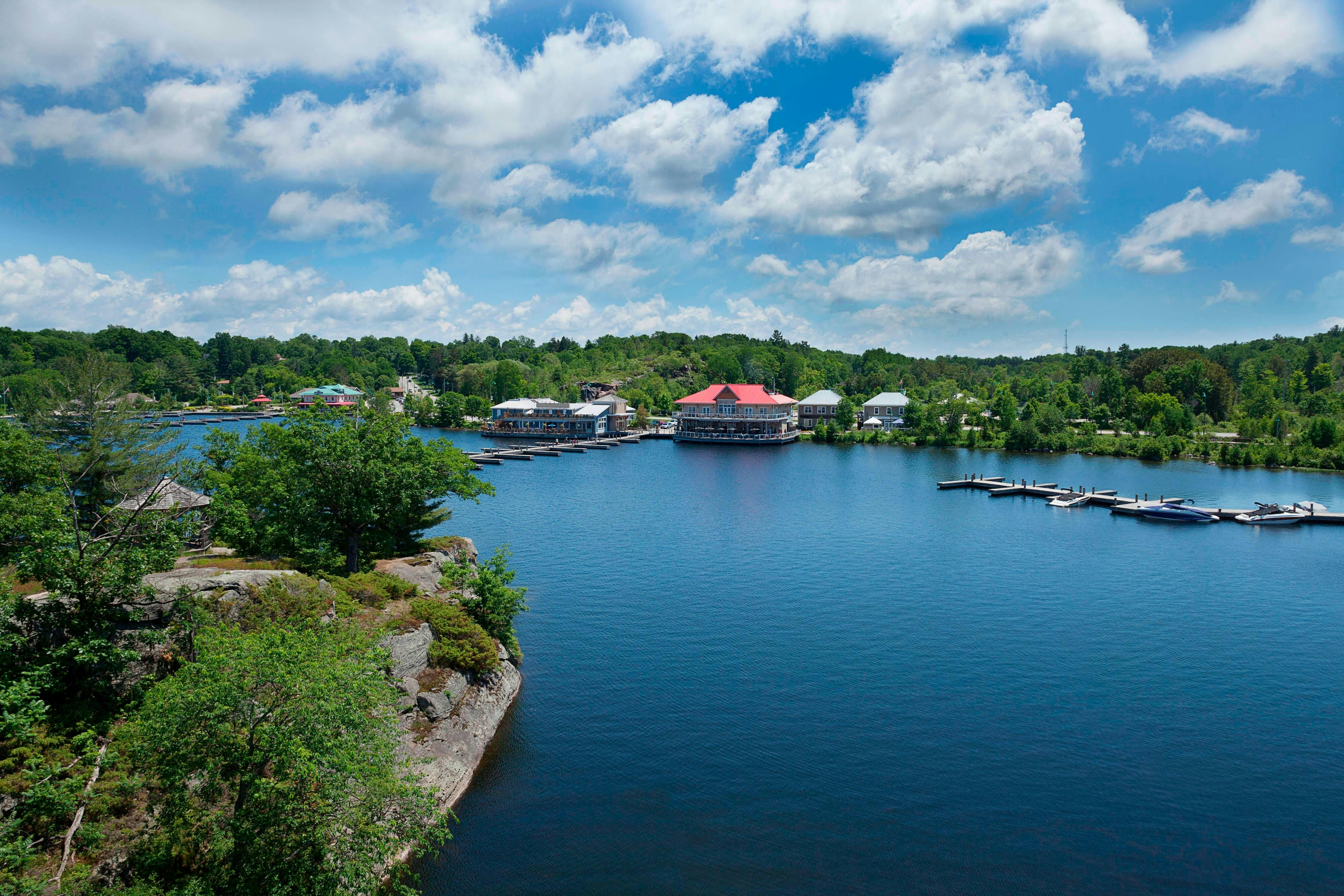RESIDENCE INN BY MARRIOTT GRAVENHURST MUSKOKA WHARF 8/10