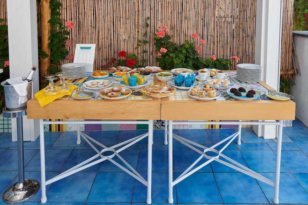 Boutique Hotel Helios - Adults Only 7/74