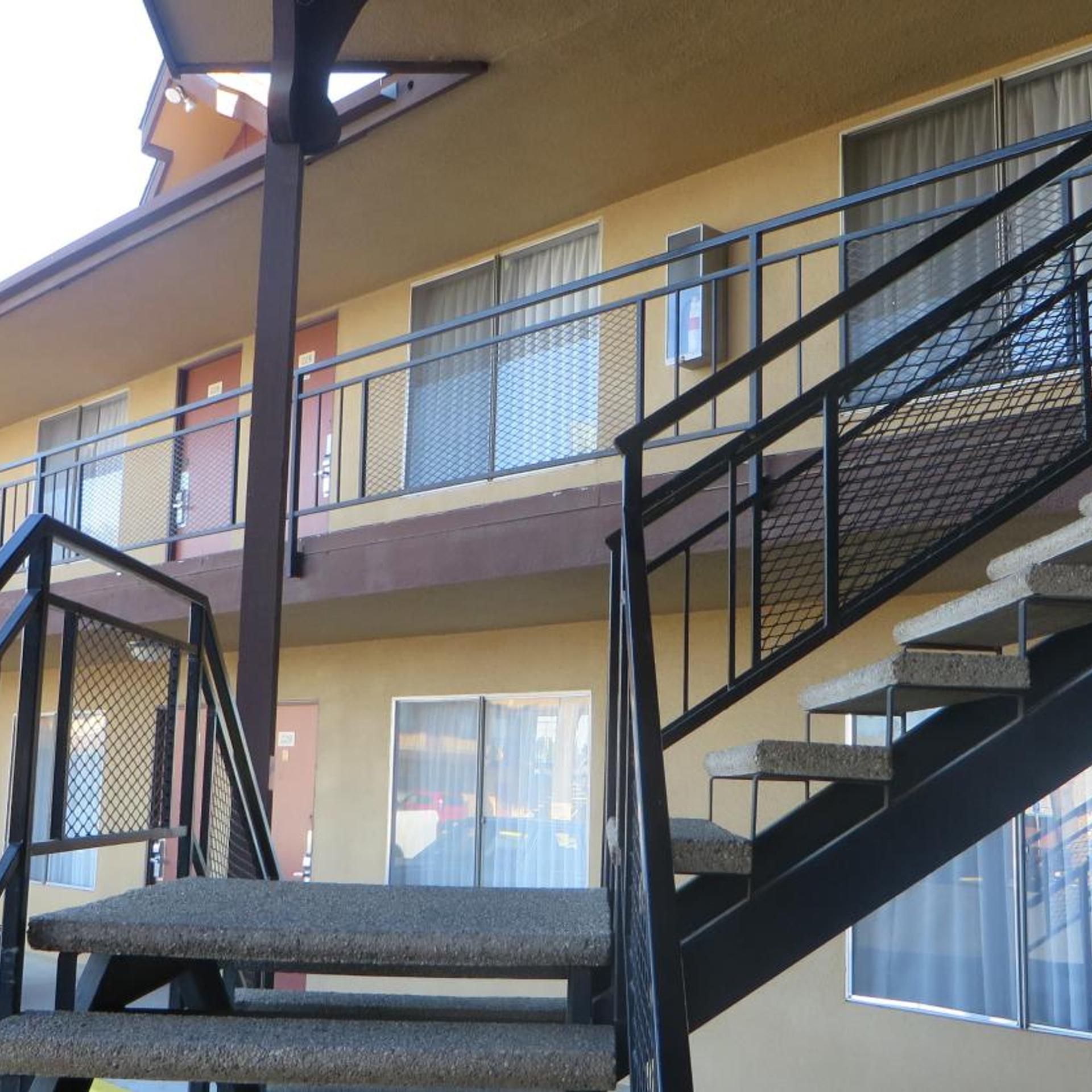 BEST WESTERN EL RANCHO MOTEL-BEAUMONT 8/52