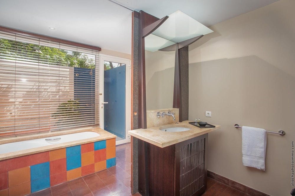 1 Bedroom, Villa, King Bed, Sea View, Sofa, Private Pool, Le Cap Est Lagoon Resort 3/3