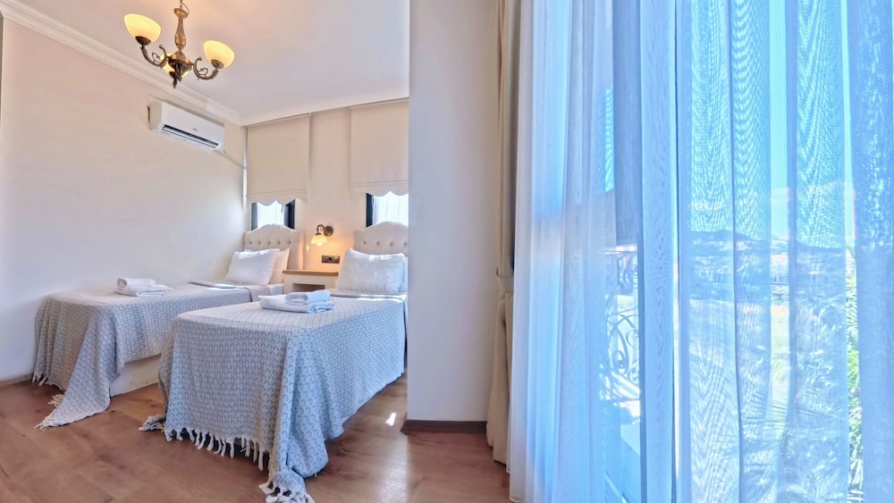 Cunda Dalyan Otel 24/49