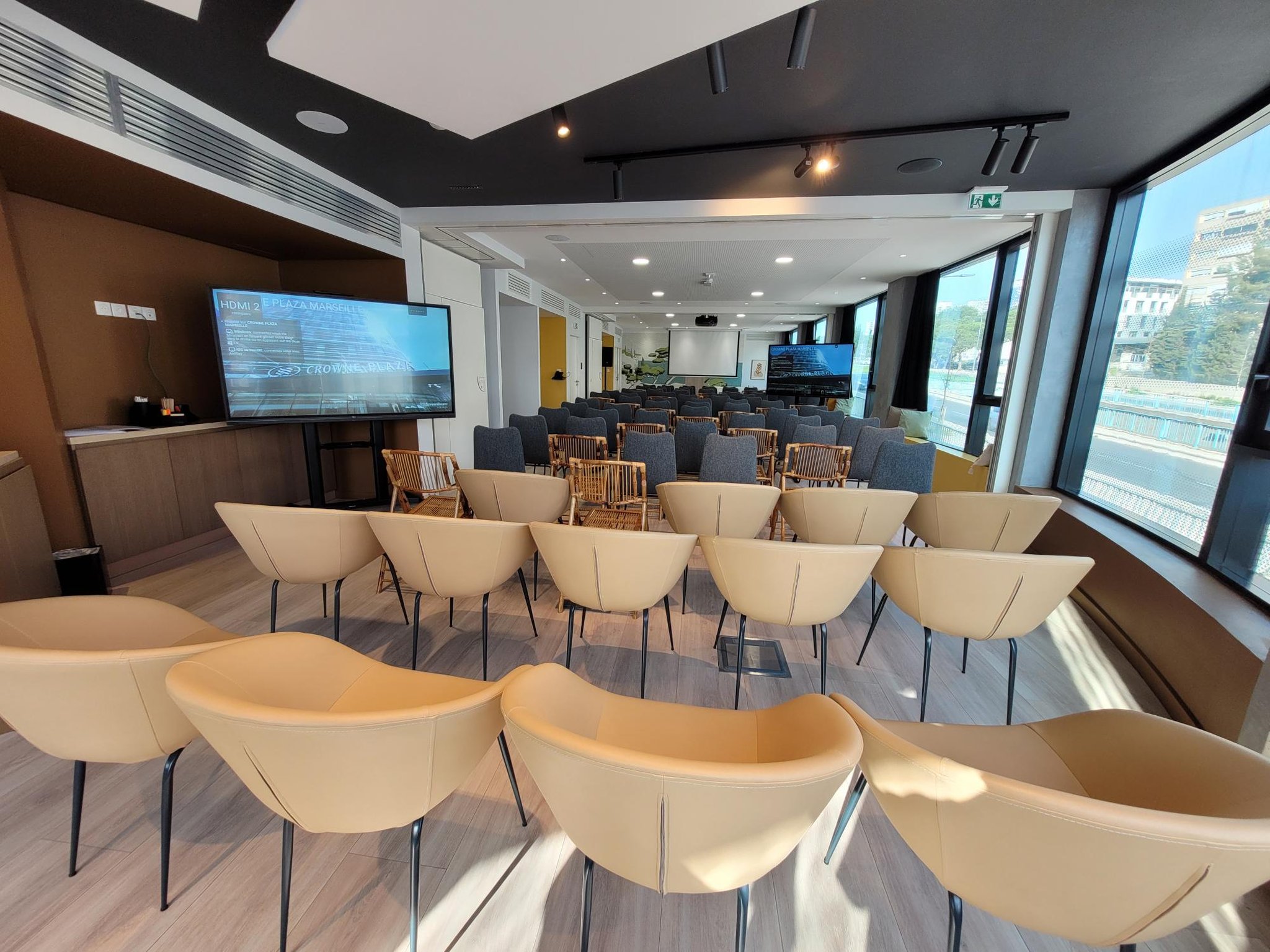 Crowne Plaza Marseille - Le Dome by IHG 43/50