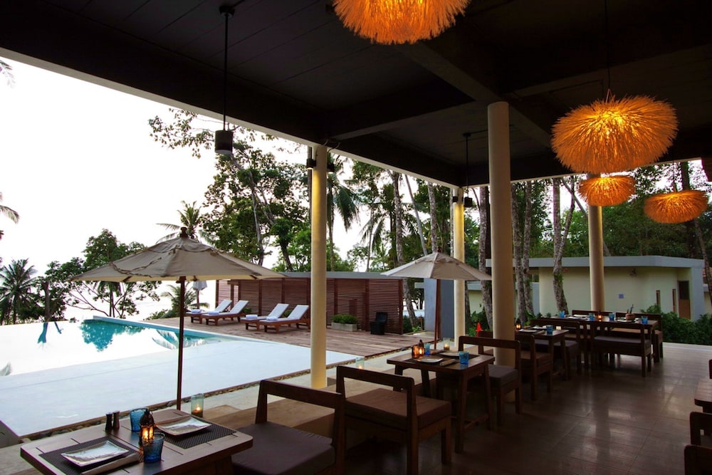 Nest Sense Resort 9/70