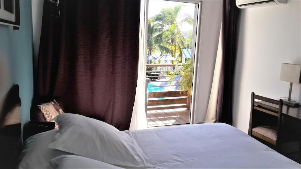 Hotel Latitude 21 15/58