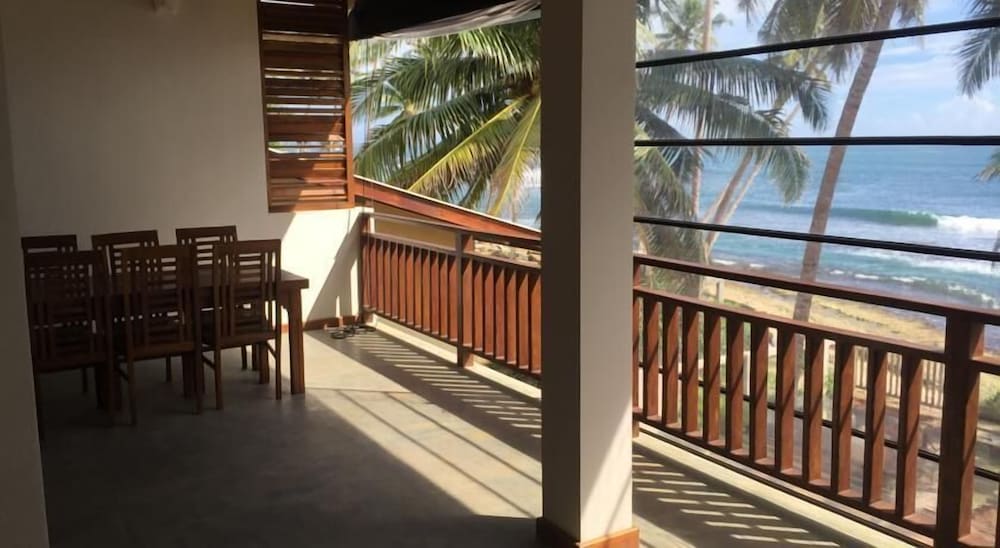 Chillax Villas 35/50