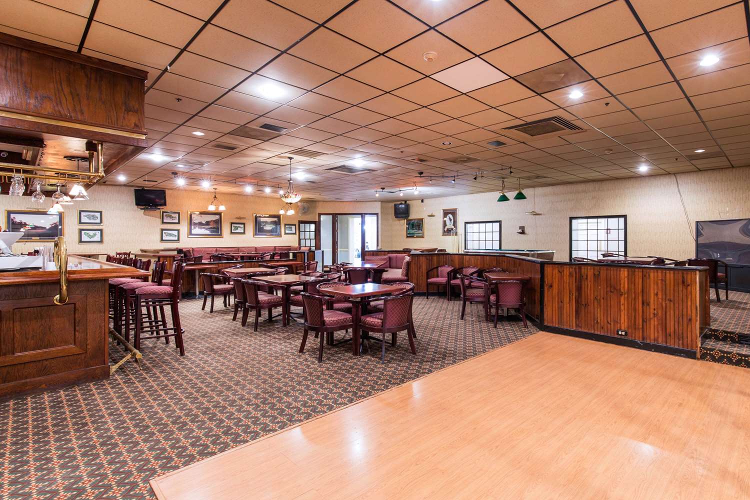 restaurant cafeteria