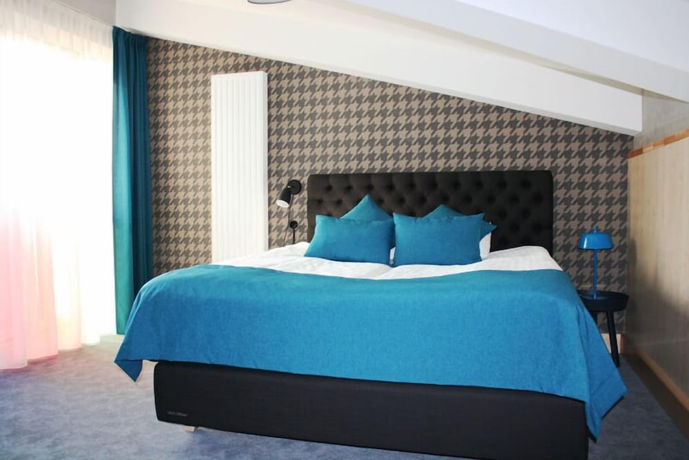 Kurshi Hotel And Spa 13/49