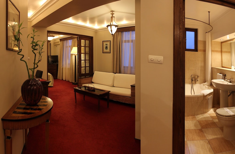 Arc de Triomphe By Residence Hotels 42/43