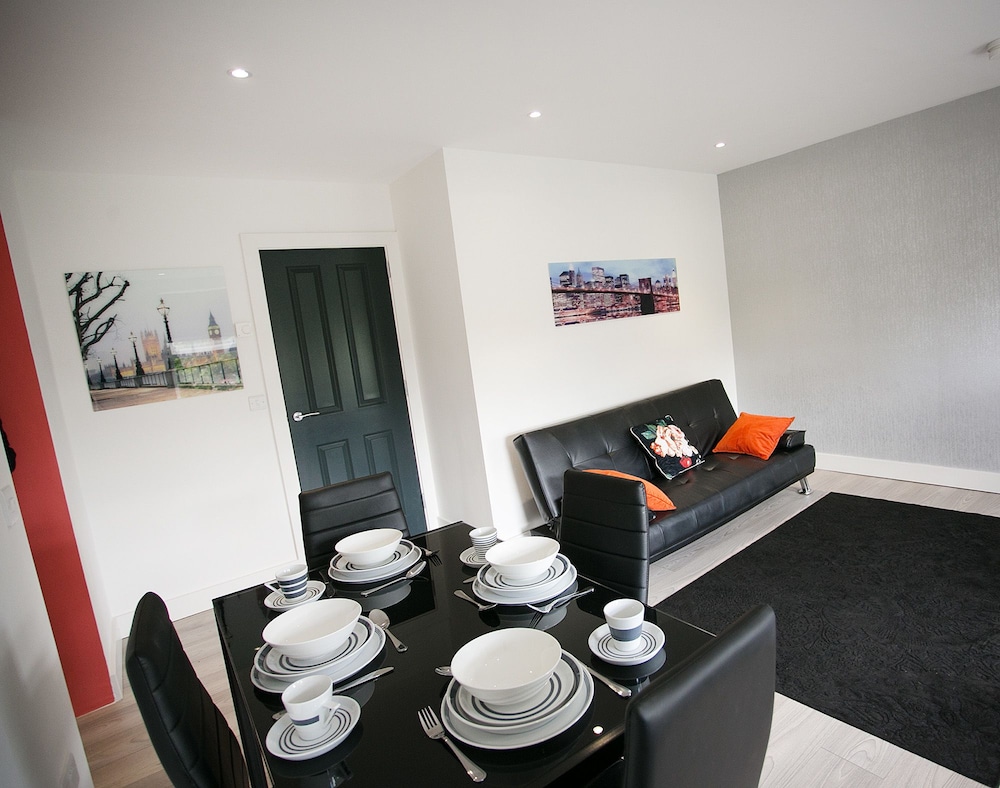 Queens Quarter Apartment 25/41