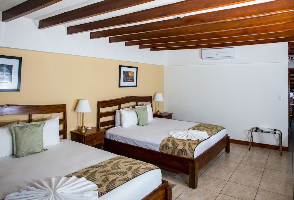 Jacó Laguna Resort and Beach Club 13/68