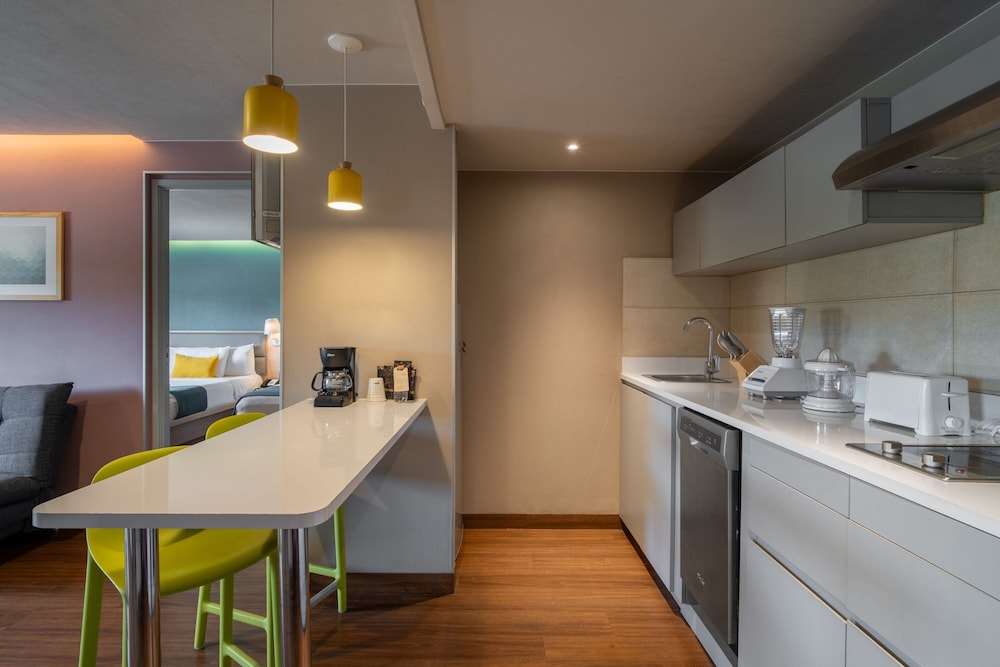 City Express Suites by Marriott Queretaro 56/73