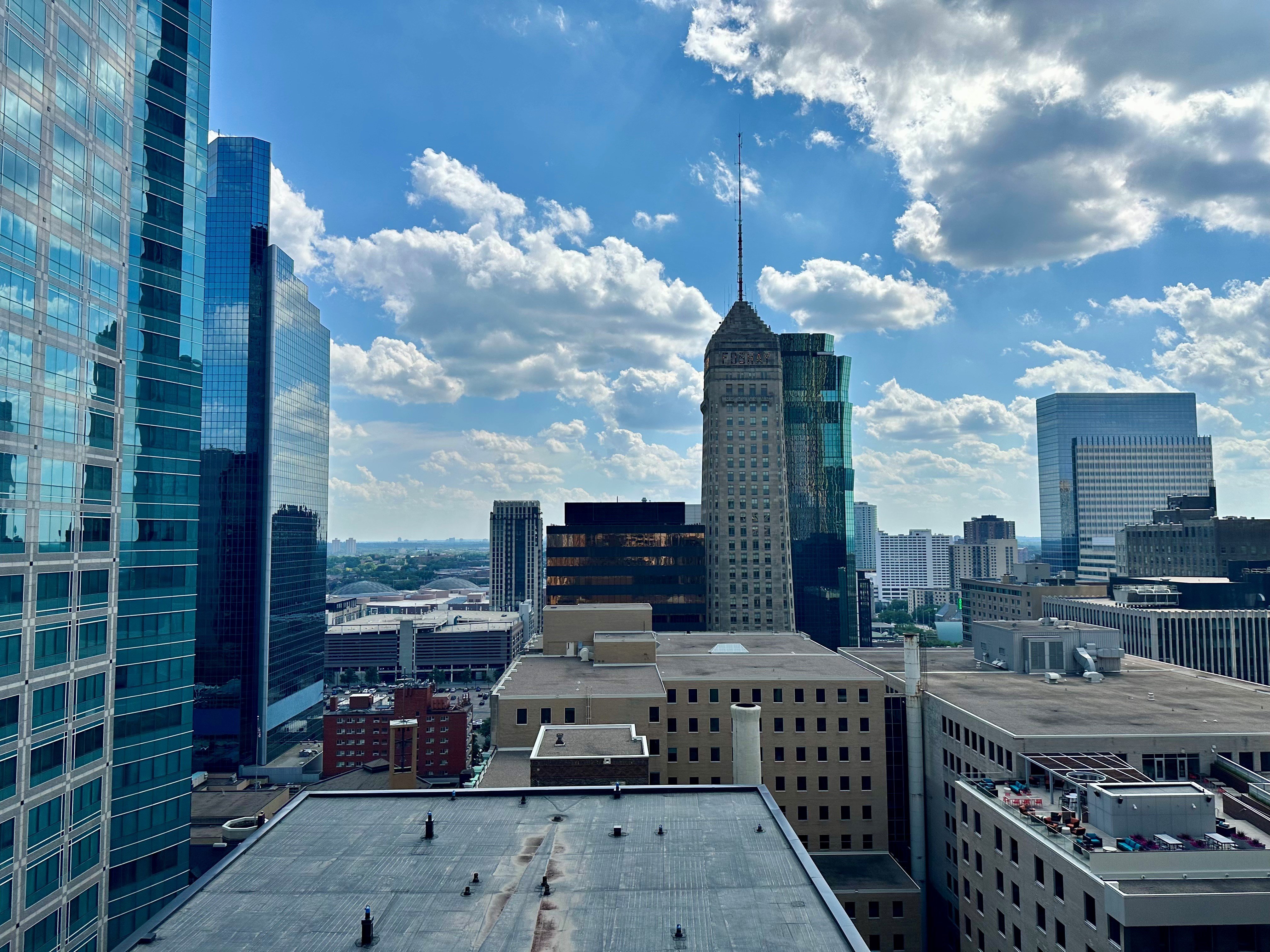 Hotel Indigo Minneapolis Downtown An Ihg Hotel Ex Crowne Plaza 60/66