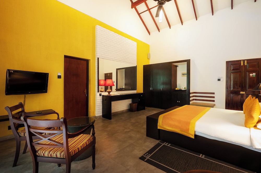 Arika Villa 18/50