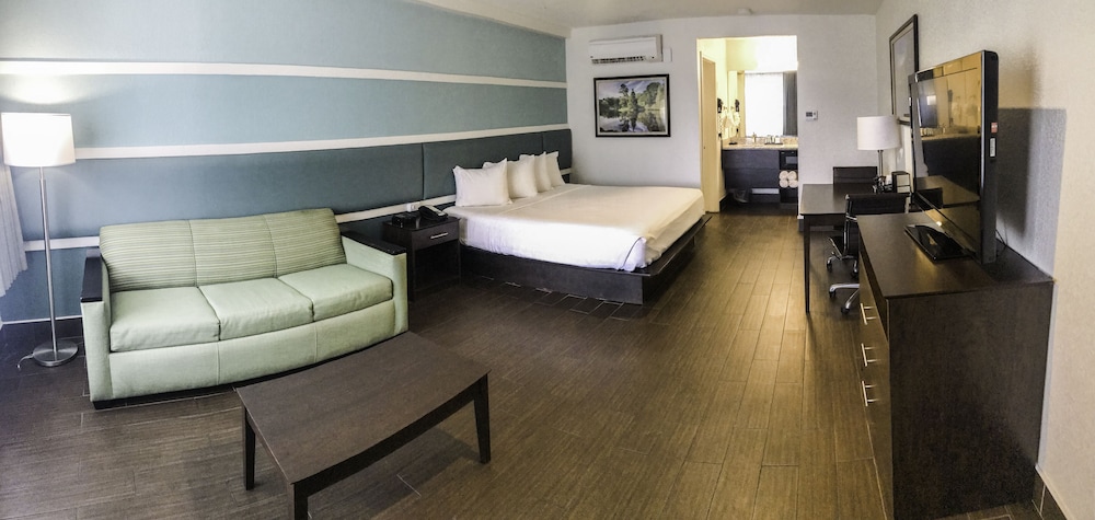 The Flagler Inn 24/69