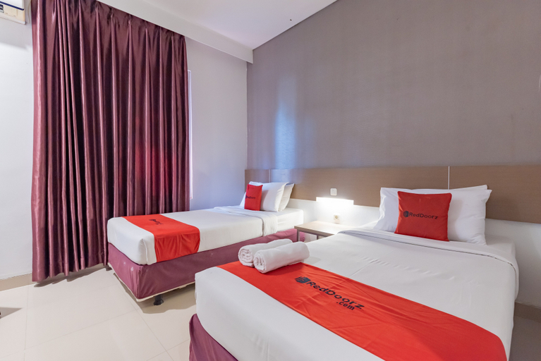 Reddoorz, Twin Beds