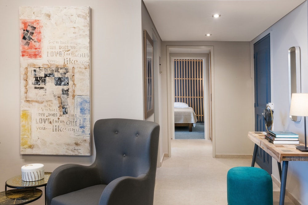 Marina Alimos Hotel Apartments 36/50