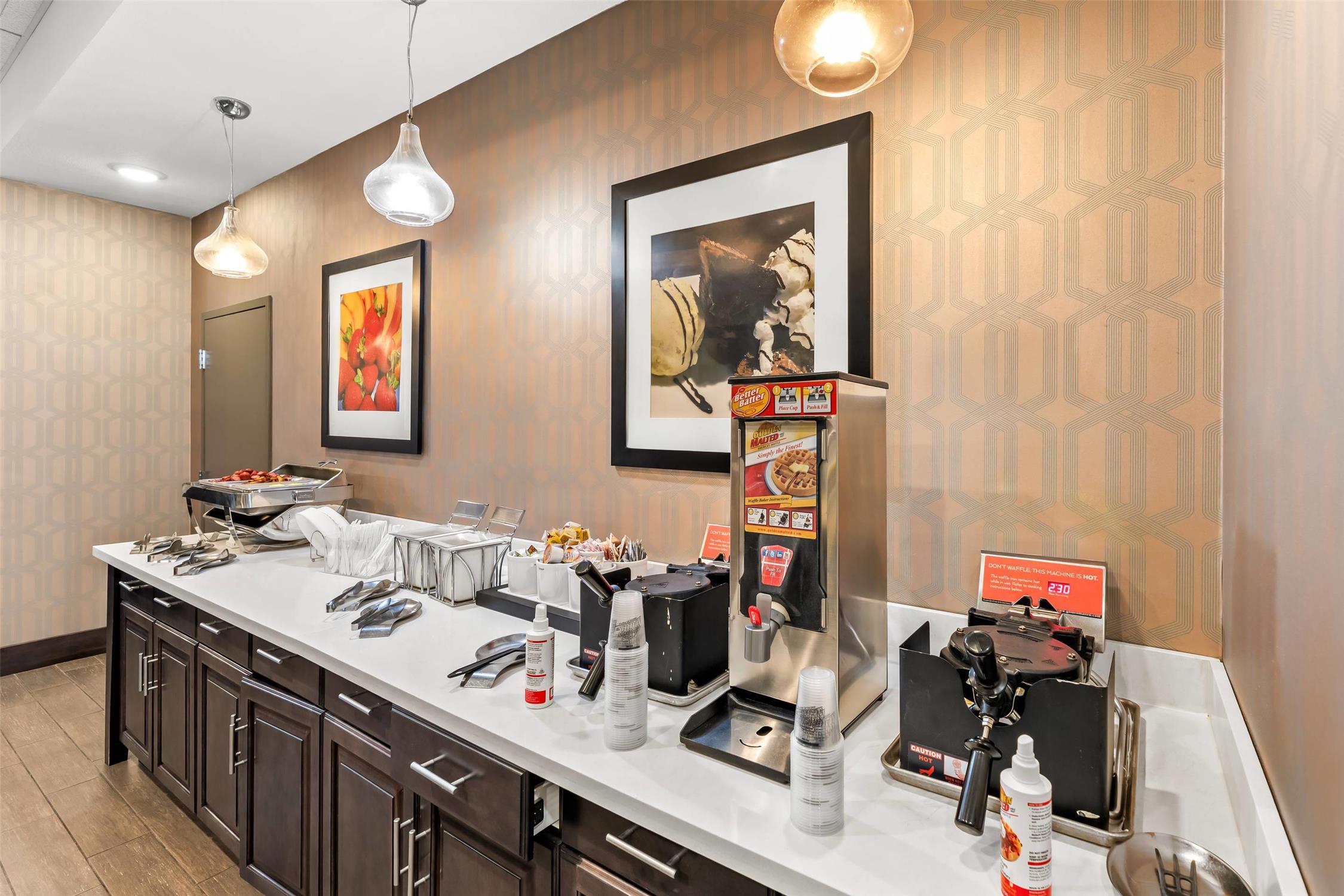 Quality Inn - Pratt 19/28