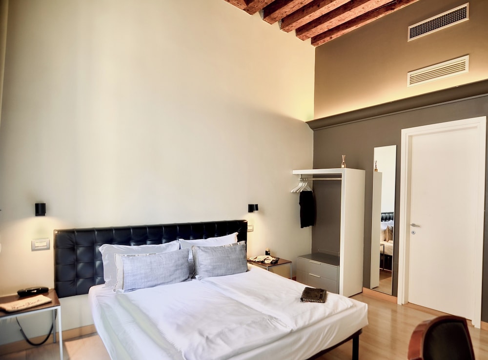 Hotel Tiepolo 30/64