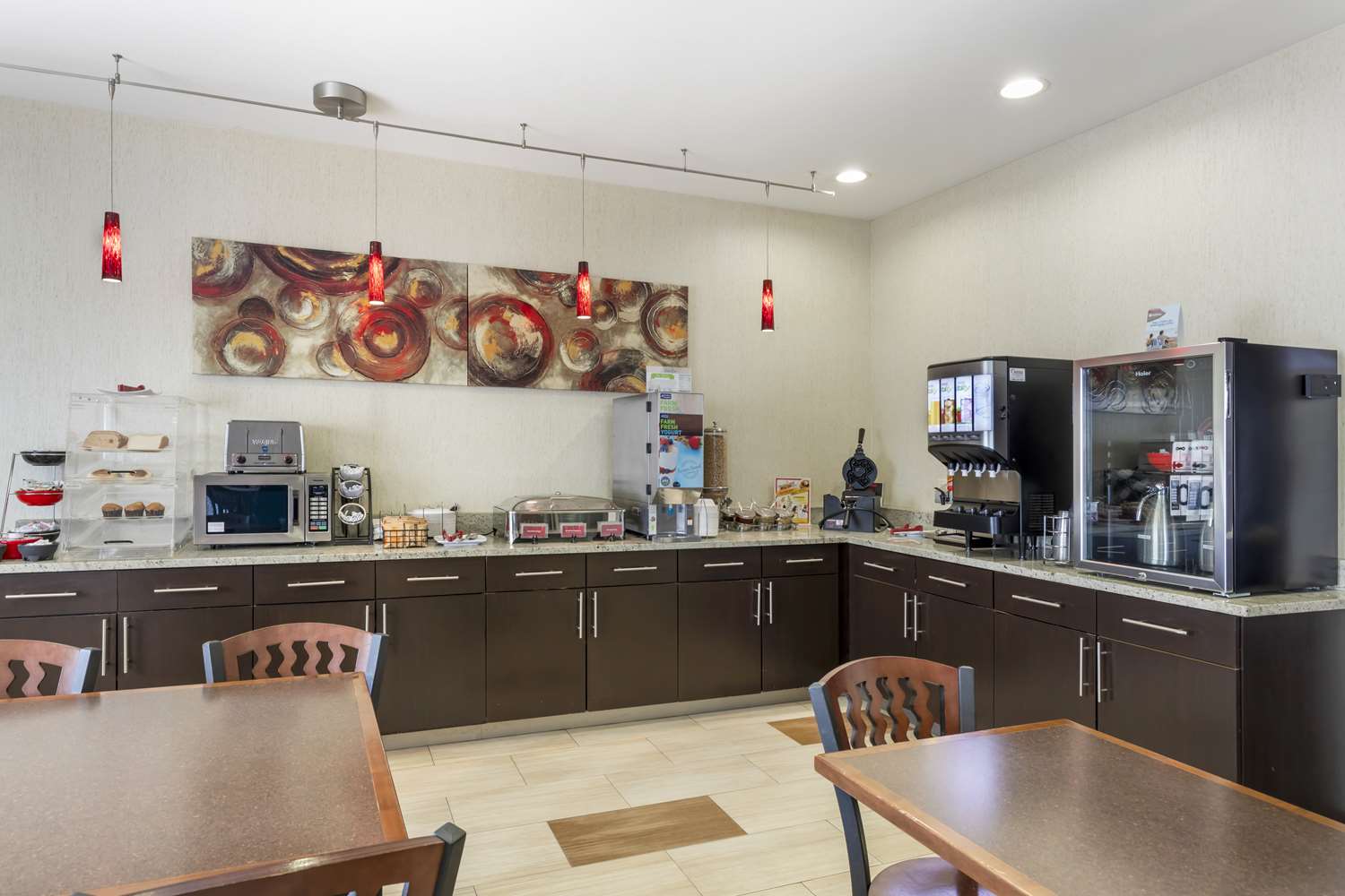 Best Western Plus Lake Worth Inn & Suites 18/29