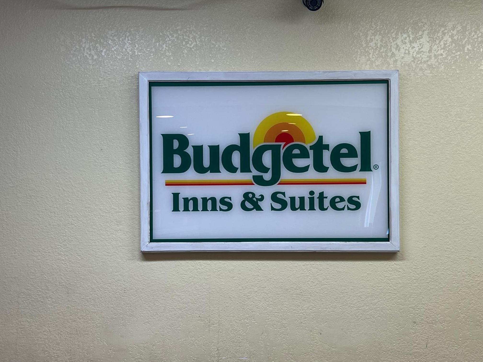 America's Best Inn Of Fairfield/Birmingham 9/21