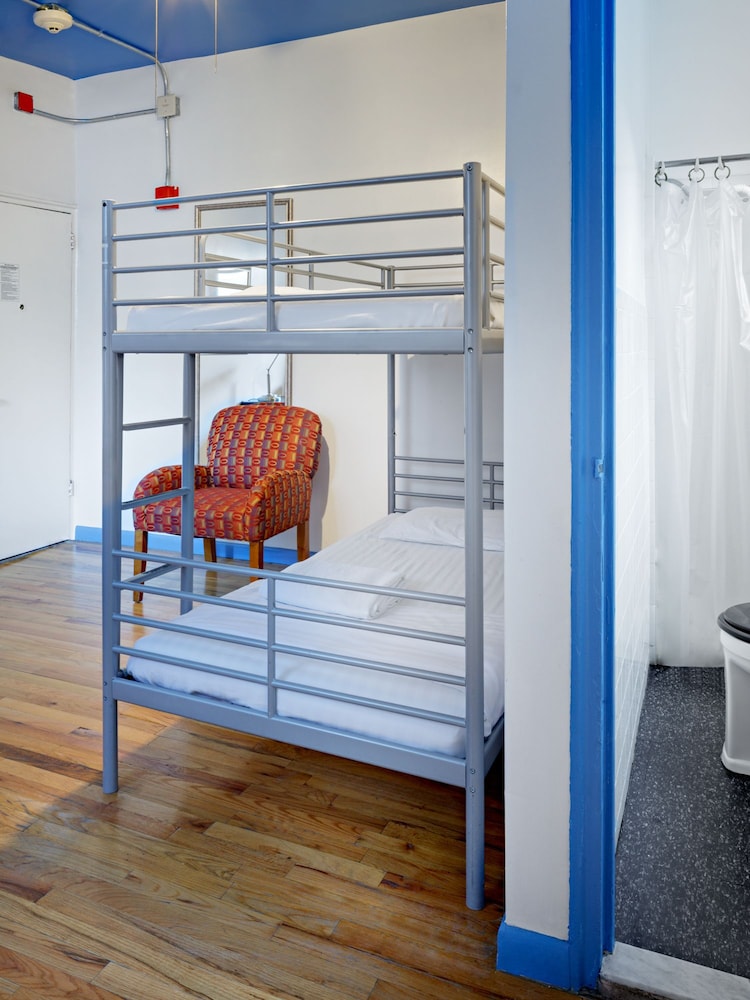 Central Park West Hostel 8/30