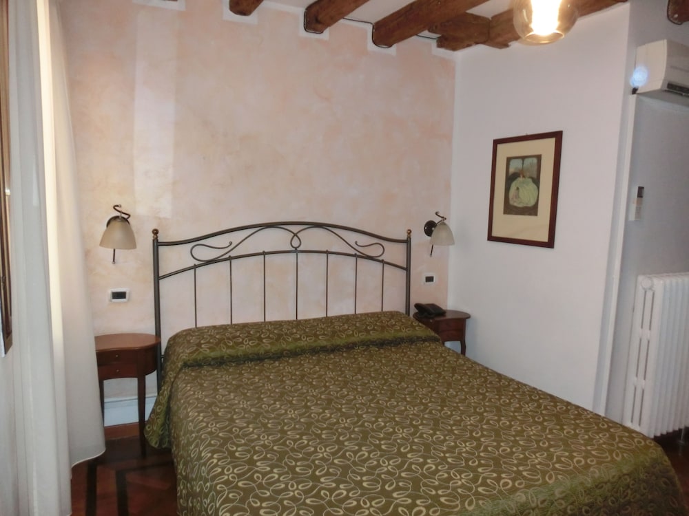 Locanda Art Deco 12/49
