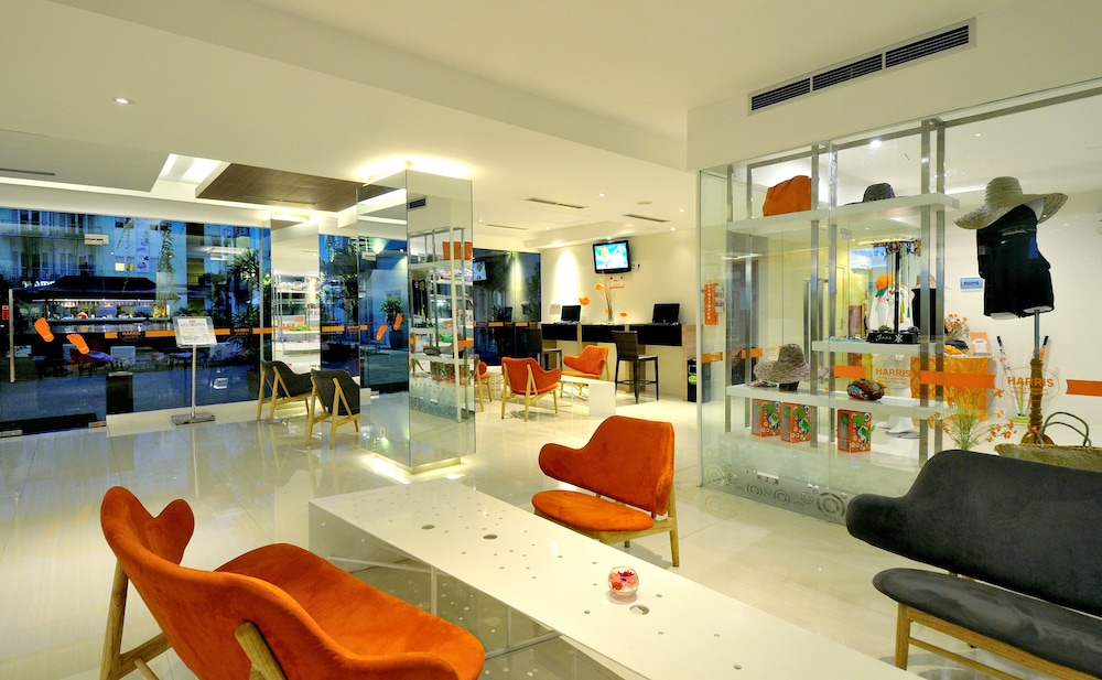 HARRIS Hotel & Residence Riverview Kuta - Bali 33/49