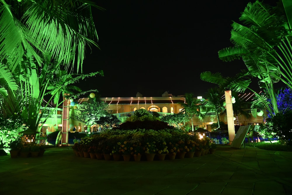 The Hans Coco Palms 20/32