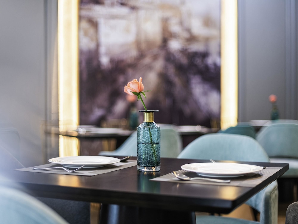 Mercure Shanghai Jiuting 40/46