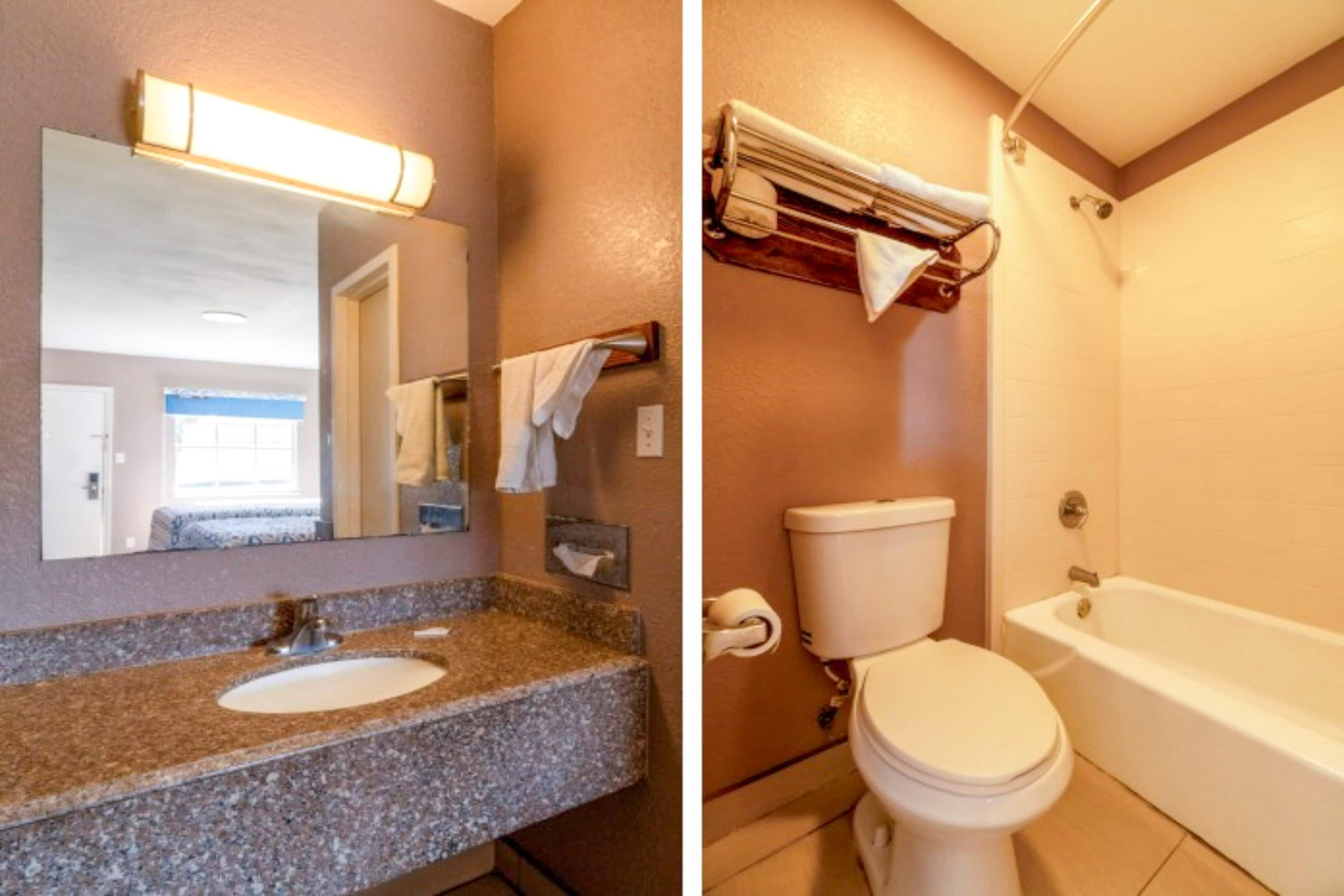 Woodfield Inn & Suites Hotel O, Yoakum TX 111 50/54