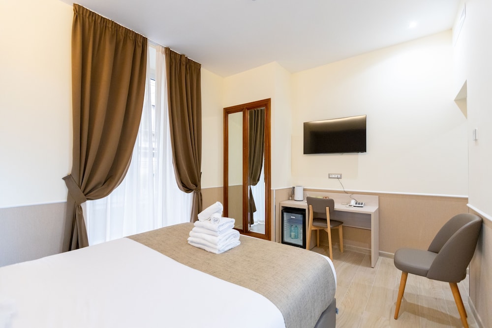 Hotel Maximus 15/50