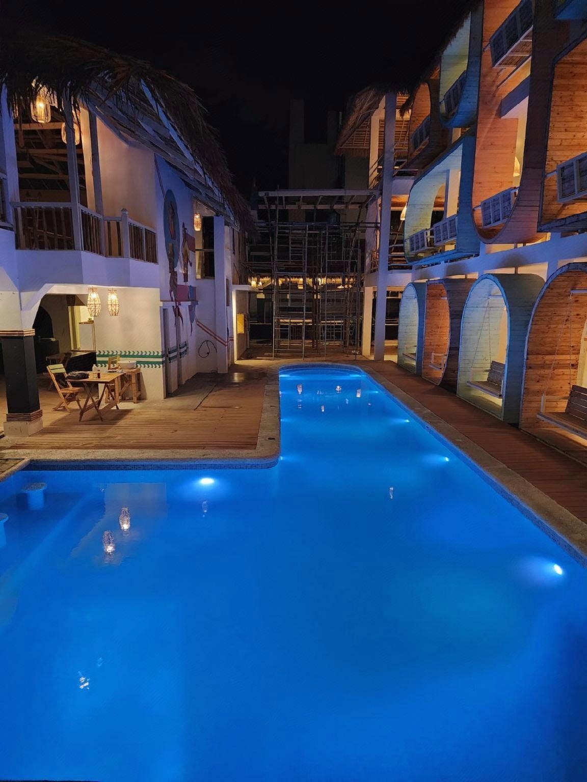 Happiness Hostel Boracay 32/49