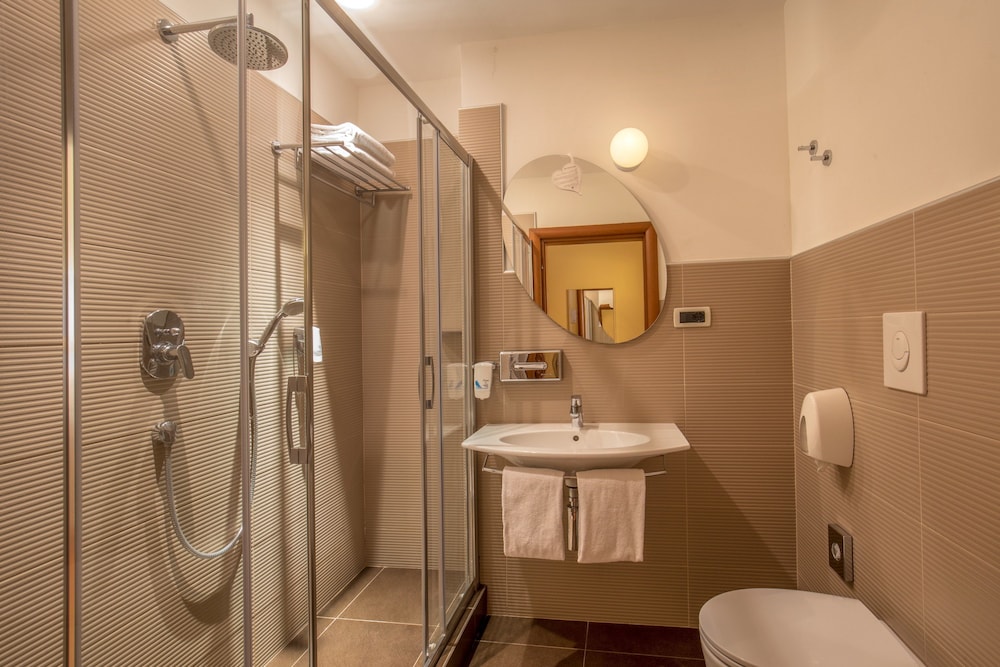 Best Western Plus Globus Hotel 23/60