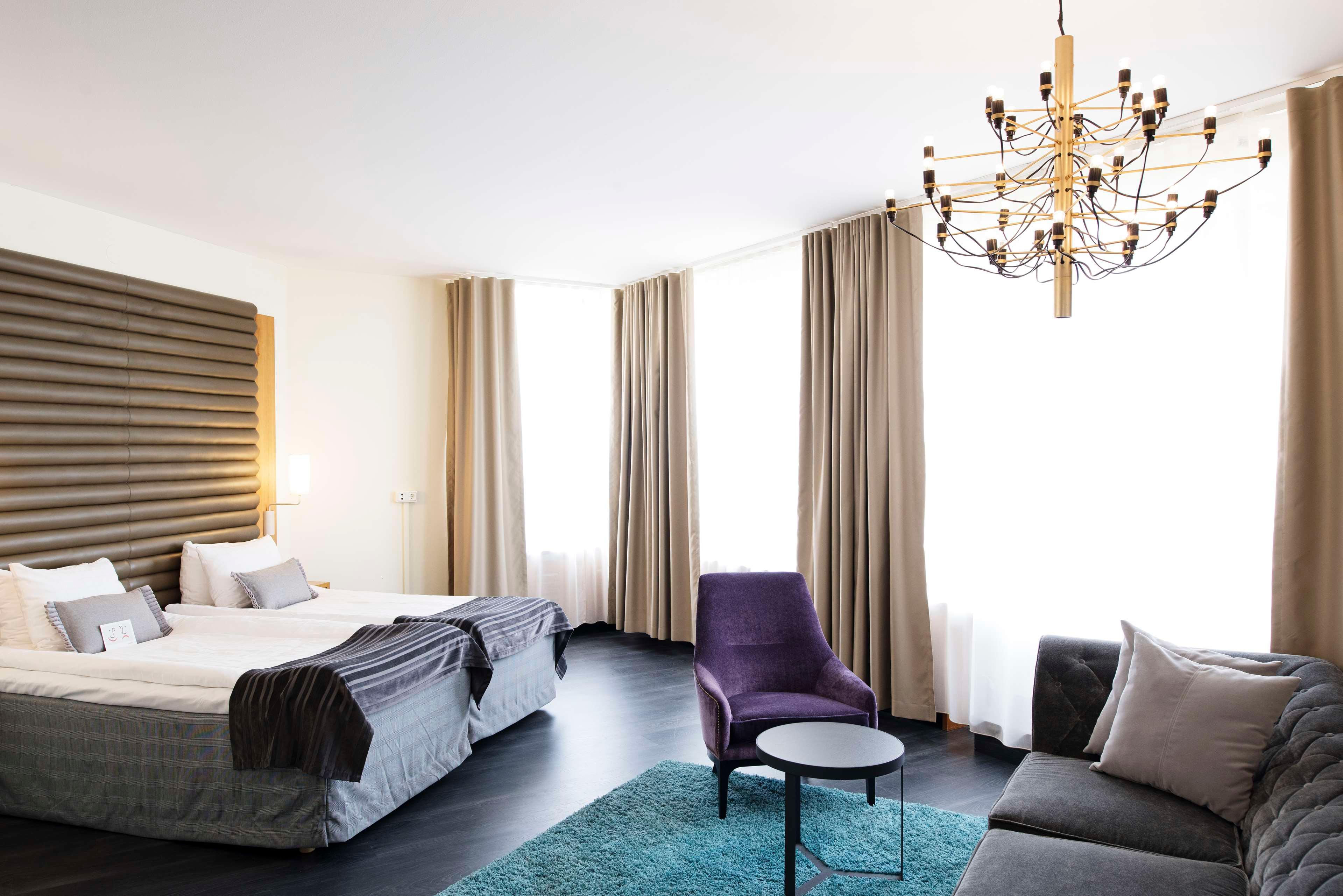 JUNIOR SUITE, TOP FLOOR