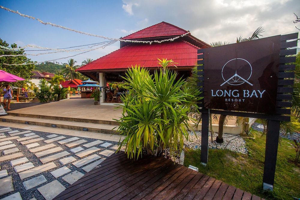 LONG BAY RESORT 3/50