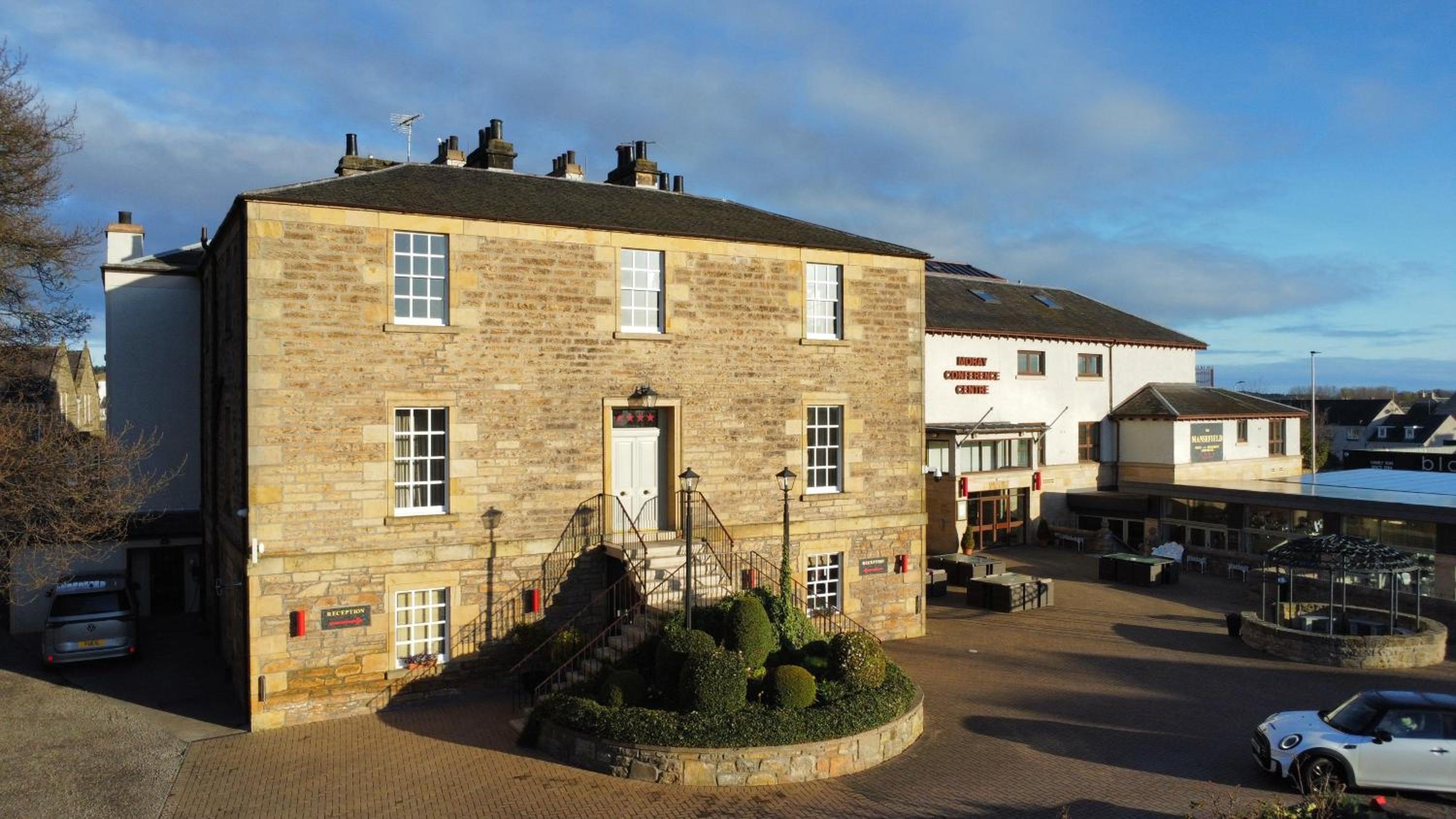 The Mansefield Hotel 6/59