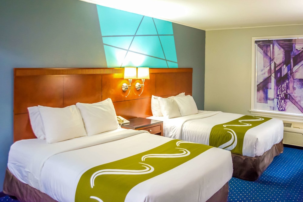 Quality Inn Merrimack - Nashua, NH 6/30