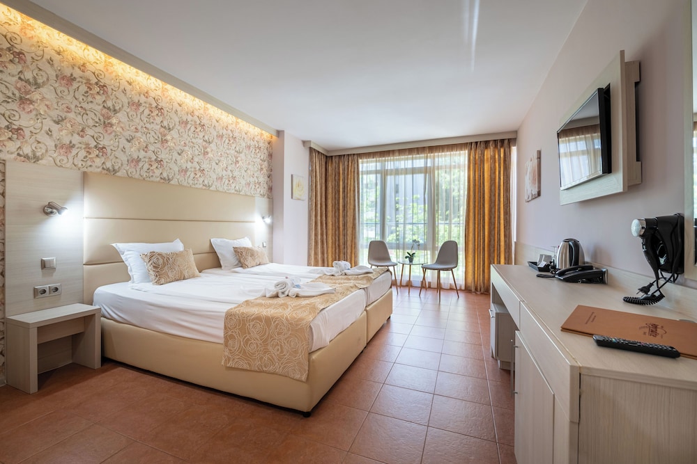 Aphrodite Hotel 23/73