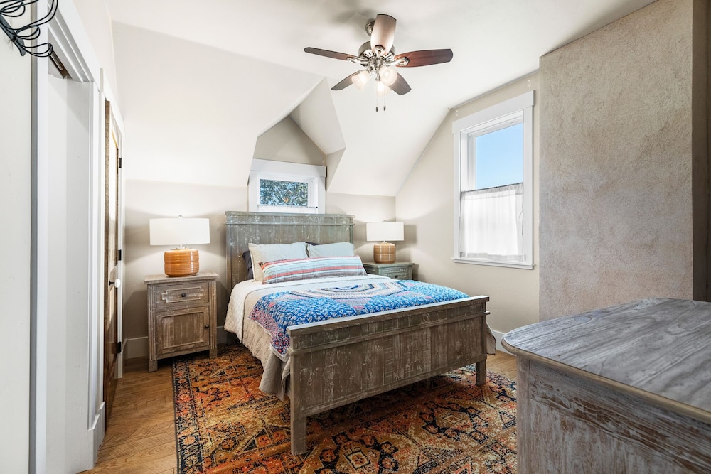 TimberRose B&B 8/50