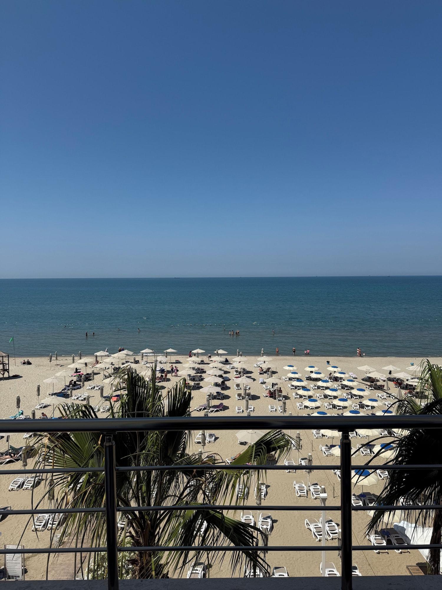 Adria Palace 58/64