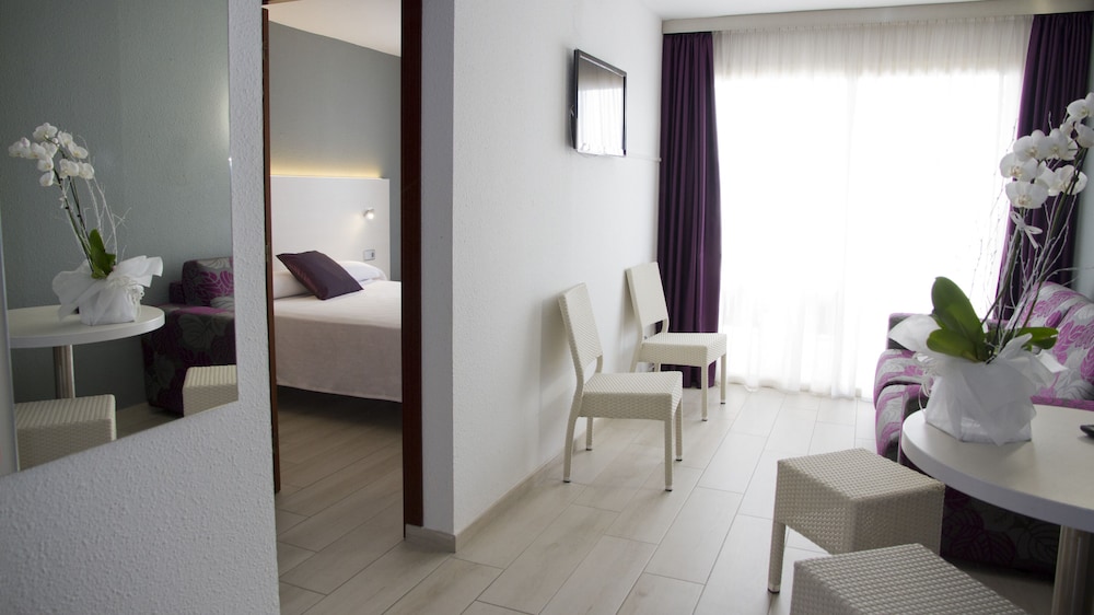 Aparthotel Miami Park 35/58