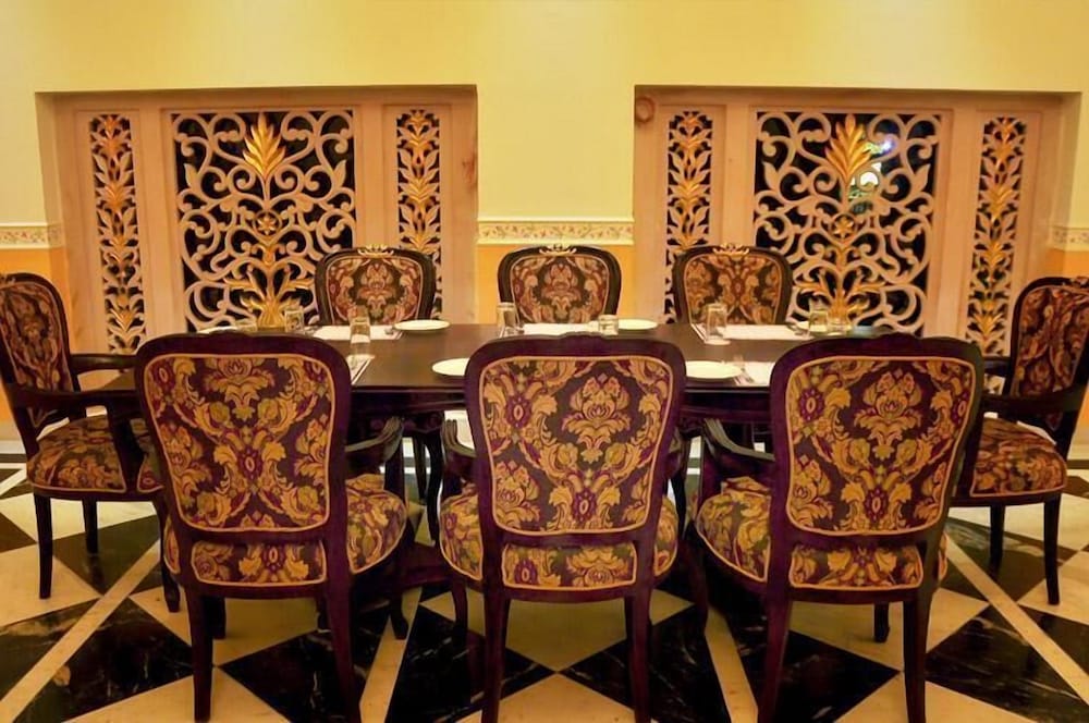 Rajasthali Resort And Spa 6/38