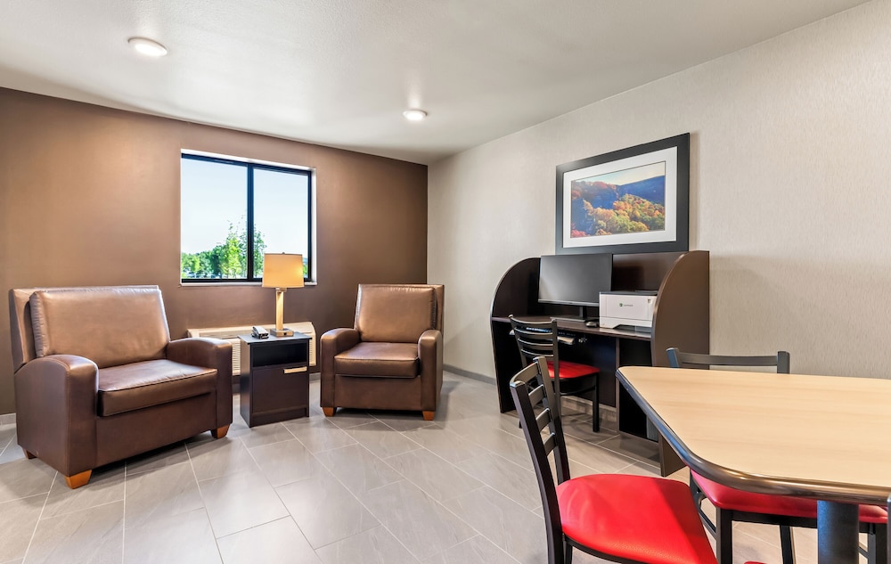 My Place Hotel-Bentonville-Rogers, AR 20/45